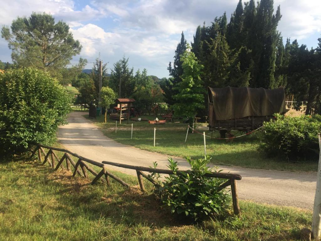 Casale Sant'Elia Panzió Capranica Kültér fotó